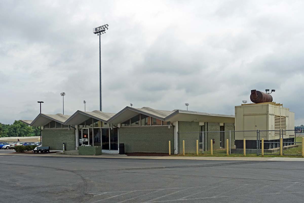 General view 2 of the Scioto Downs small building with folded-plate concrete roof in July 2019.